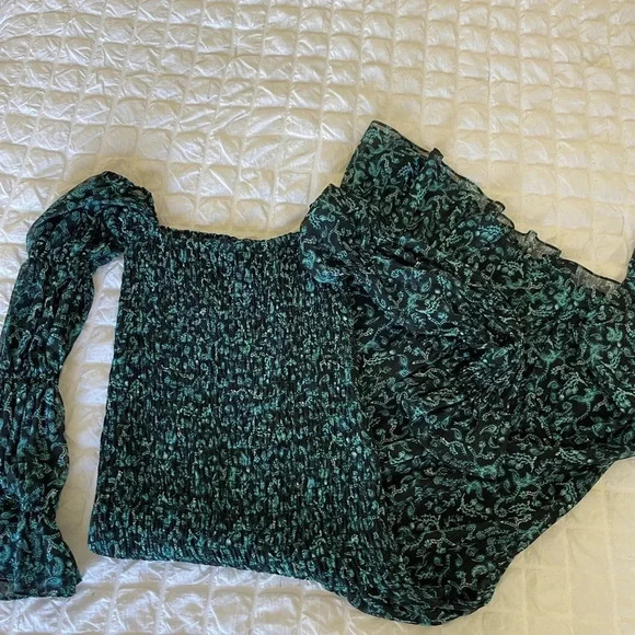 Misa Rashida Smocked midi dress - Picture 4 of 11